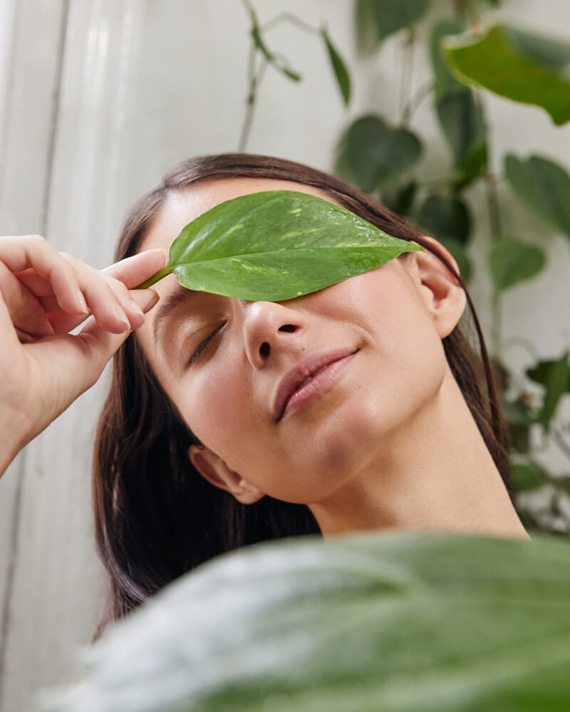 活萃洗面乳使用情境